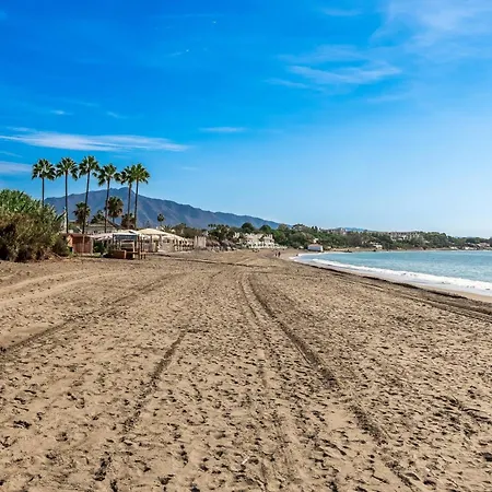 Διαμέρισμα Amazing Views, Chic Beach Duplex